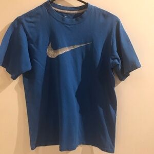 5/15$ Nike T-shirt